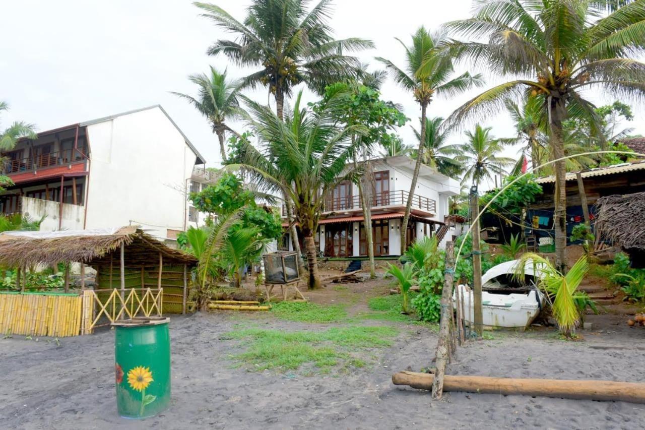 Ocean Breeze Villa Matara Exteriér fotografie